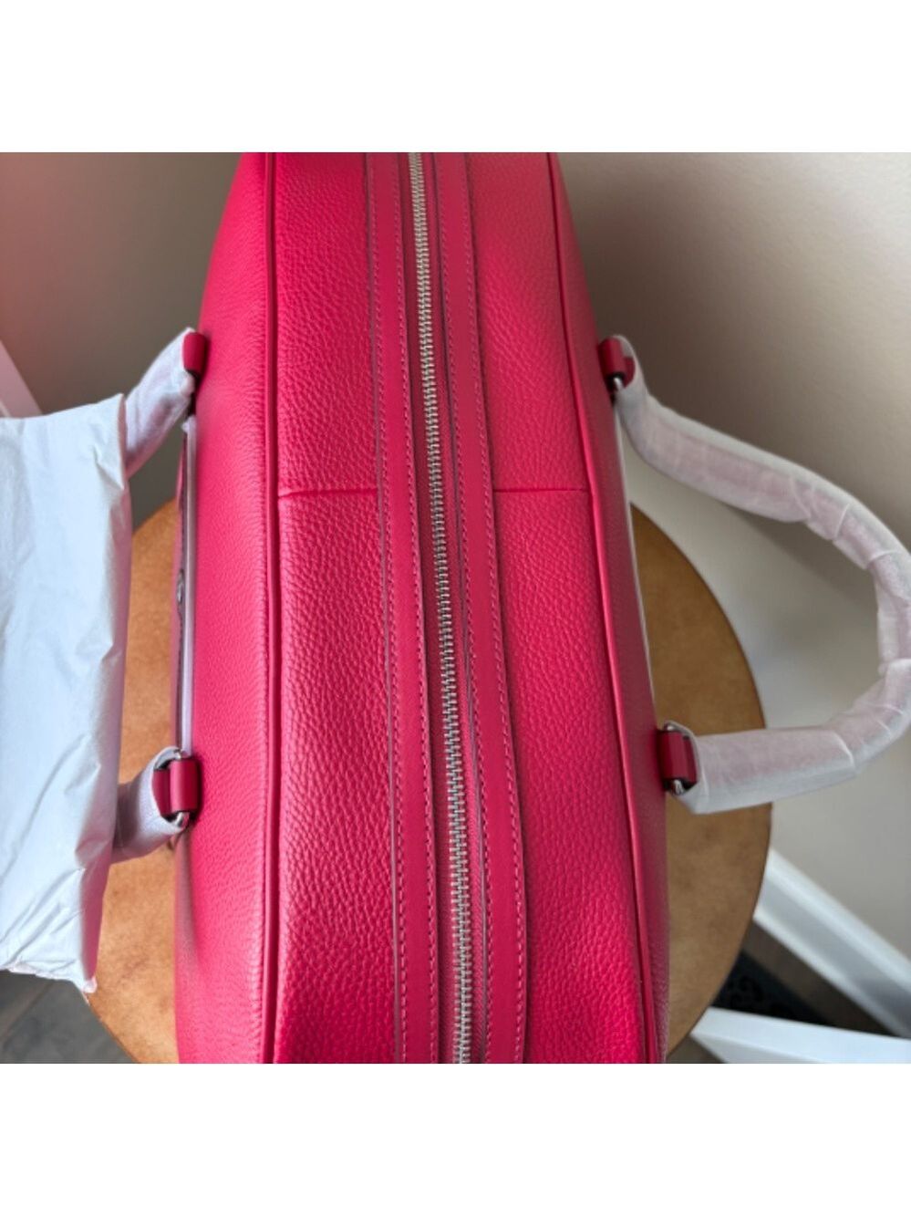 Jet Set Travel Extra-Large Weekender Bag DK Raspberry - Picture 8 of 14